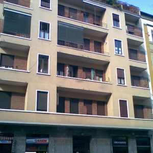 2 Locali – via Corti