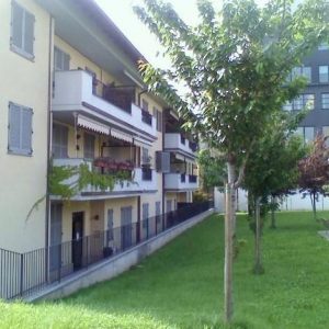 2 Locali – via Folli