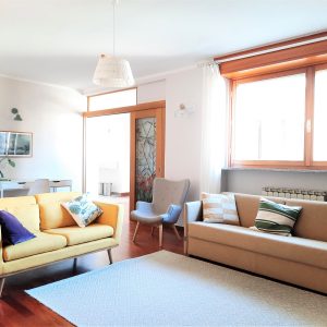 4 Locali – via Vela