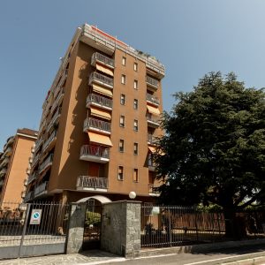 3 locali – Via Perin del Vaga
